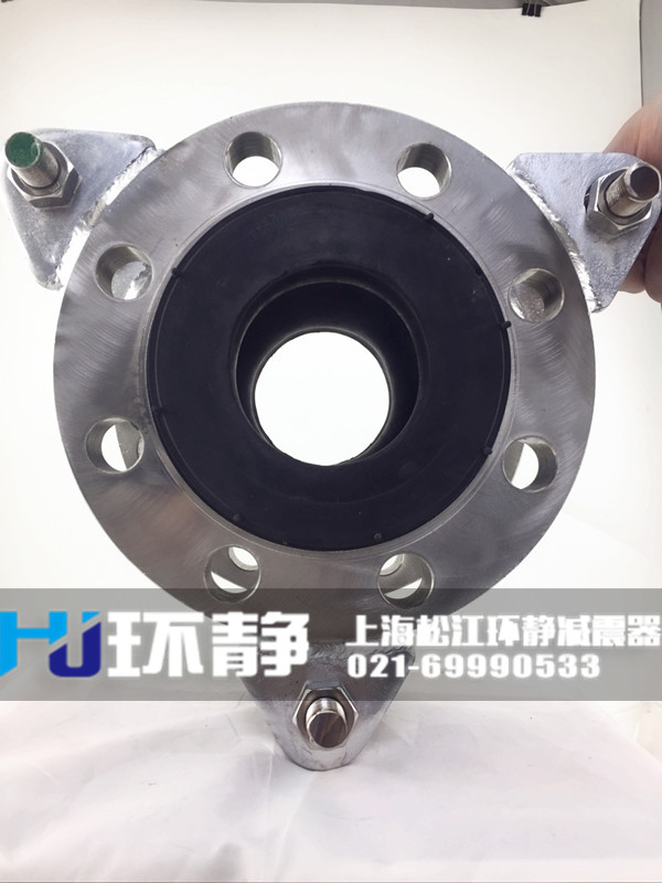限位不銹鋼<a href=http://ipexwireless.com target=_blank class=infotextkey>橡膠接頭</a>安裝實(shí)圖